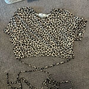 Adika Cheetah Print Crop Top